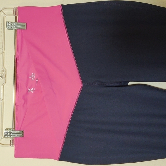 Xersion Women's Workout Leggings Navy/Pink - Picture 1 of 6